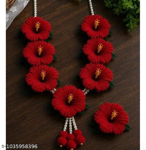 HANDMADE HIBISCUS GARLAND